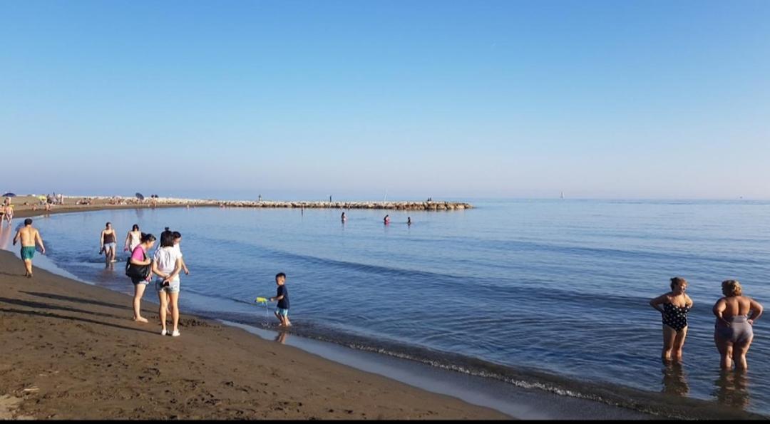 Apartamento El Bambu Cerca Del Mar Málaga Extérieur photo